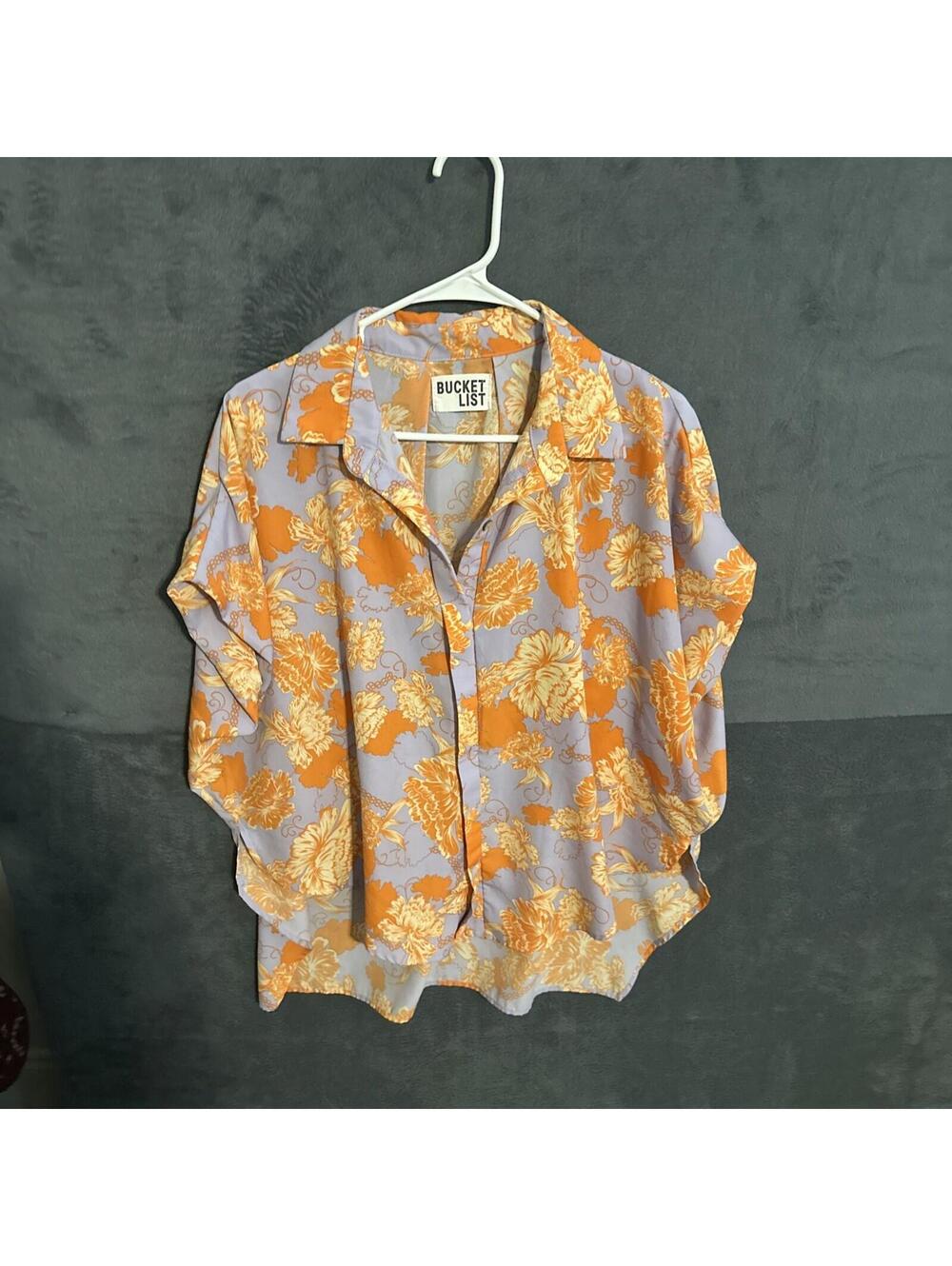 Bucket List Shirt Womens Orange Floral Short Sleeve Button Up Size Medium. Artsy